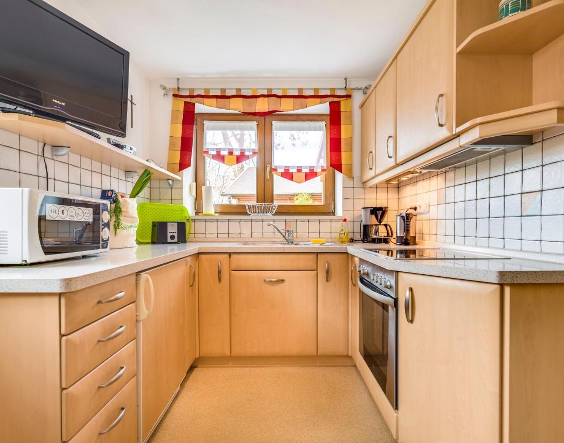 Bartlhof-Ferienwohnungen-Zimmer Бургленгенфельд Экстерьер фото