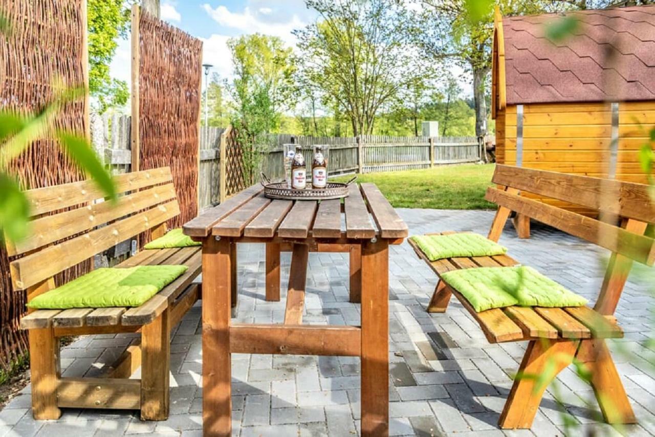 Bartlhof-Ferienwohnungen-Zimmer Бургленгенфельд Экстерьер фото
